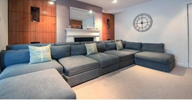 The Gillygate Gathering - City Centre - Sleeps Up To 18