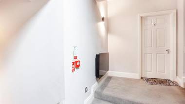 The King's- Gorgeous City Centre Apartment