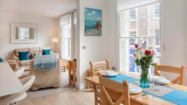 The King's- Gorgeous City Centre Apartment