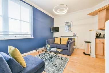 William Morris Suite at The Shambles - Yorks Historic street