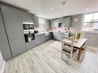 Old Yarn Apartment - Close to city walls