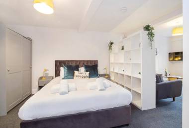 Abbotts Mews - Studio Apartment