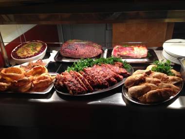 Halfway House Inn Country Lodge