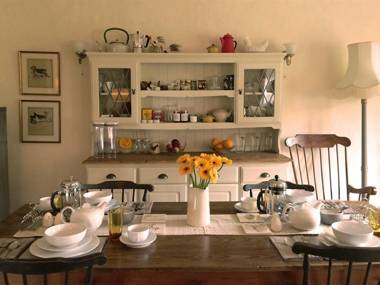 Calendar Cottage Bed & Breakfast