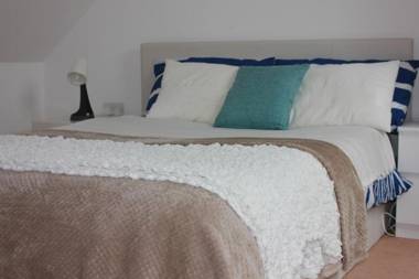 Beautiful Ensuite Beachfront Room Worthing Homestay