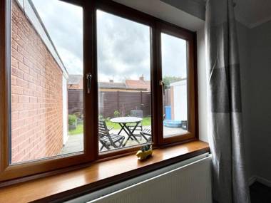 Comfy 3-Bedroom House in Worksop