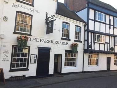 FARRIERS ARMS