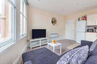 Luxurious 2 Bedroom Apartment - Worcester