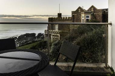 Ocean Lookout - Luxury Woolacombe Beach Apartment with Sea Views