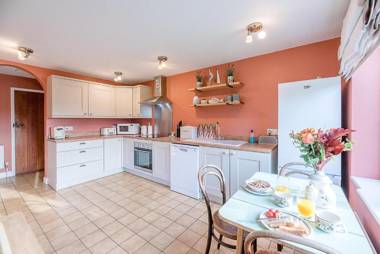 The Farmhouse Boundary Farm Framlingham Air Manage Suffolk