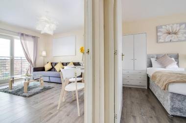 Wolverhampton City Stay II