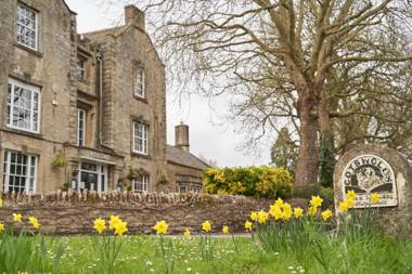 Cotswold Gateway Hotel