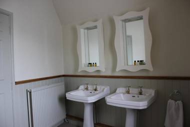 The Golden Pheasant Hotel