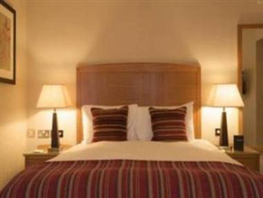 Thames Riviera Hotel