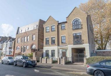 Hampden Apartments - The Charles