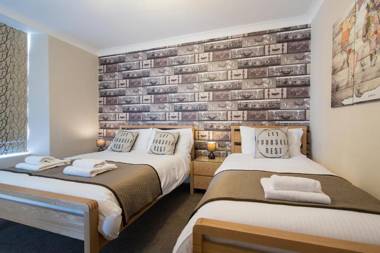 Thornbank House (incl off-site health club)