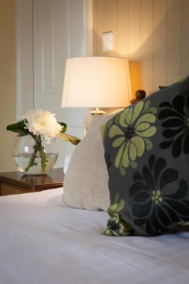 The Lamplighter Dining ~ Rooms