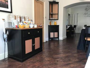 Holly Lodge Guest House With off site Health Club