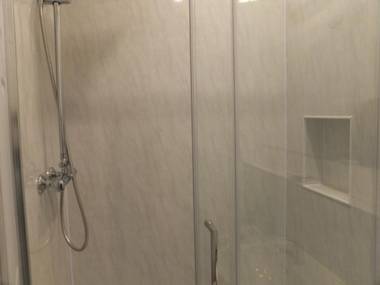 Roger Ground Guest House