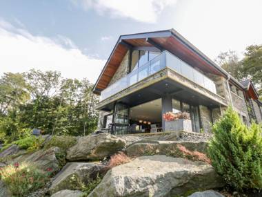 Lakeside at Louper Weir