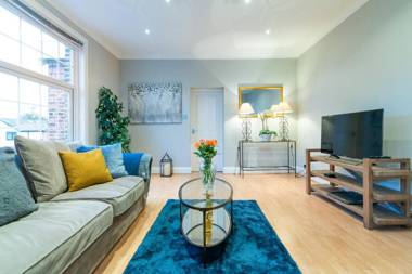 Modern Living 2 Bedroom Apartment South Wilmslow