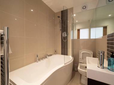 Sail Away - 2 bed apartment near the seaside