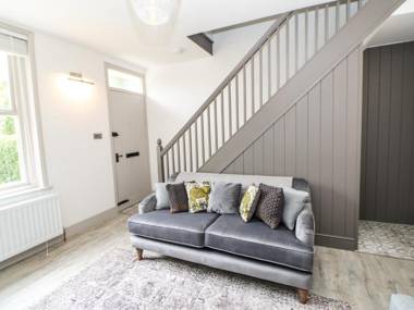 22A Taylors Cottages