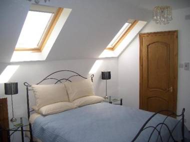 Big Sky Guest House- ROOM ONLY