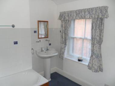 Big Sky Guest House- ROOM ONLY