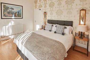 Host & Stay - Glencoe Apartments