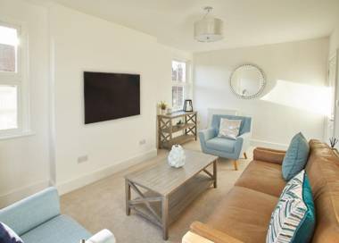 Host & Stay - Osborne House