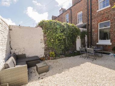 West Cliff Apartment