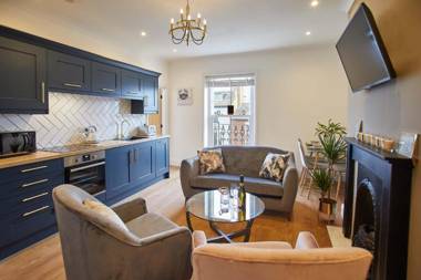 Host &amp; Stay - Little Acorn Apartment