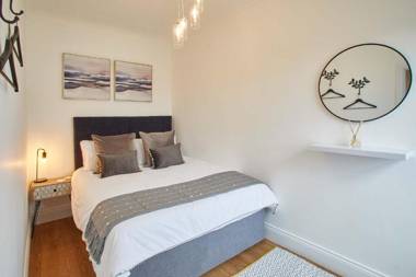 Host & Stay - Little Acorn Apartment