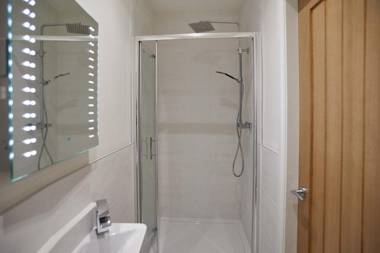 Host & Stay - The Old Sweet Shop Apartment