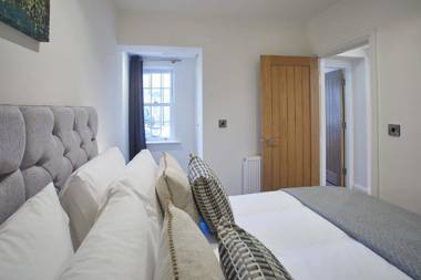 Host & Stay - The Old Sweet Shop Apartment