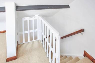 Host & Stay - Apothecary Cottage