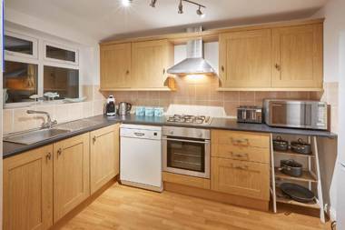 Host & Stay - Cobble Cottage