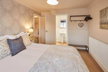 Host & Stay - Paradise View