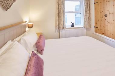 Host & Stay - Richemont Cottage