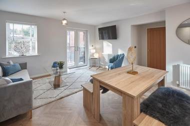 Host & Stay - Shipwrights