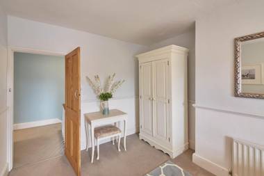 Host & Stay - Austen House