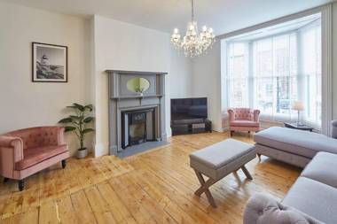 Host & Stay - Hidden Treasure