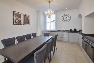 Host & Stay - Hidden Treasure