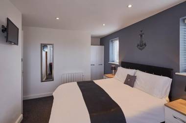Host & Stay - Baye View