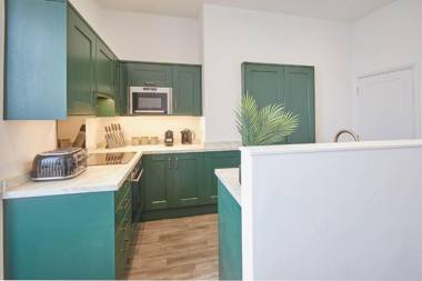 Host & Stay - Beach View