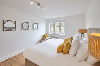 Host & Stay - Freshwater View