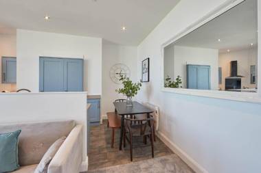 Host & Stay - Sand & Surf