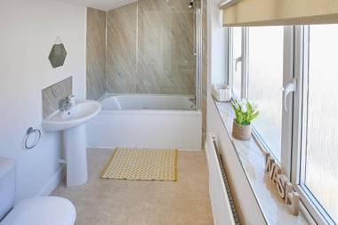 Host & Stay - 1 Oswy Street