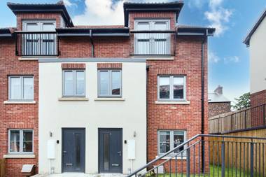 Host & Stay - Captain's Retreat